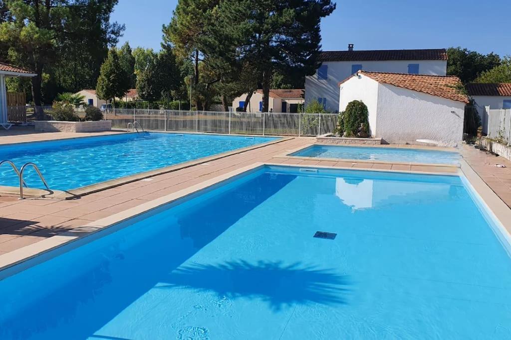 Charmante Petite Maison Pour 4 Personnes Cdc Fr90C10G Dolus d'Oléron Zewnętrze zdjęcie