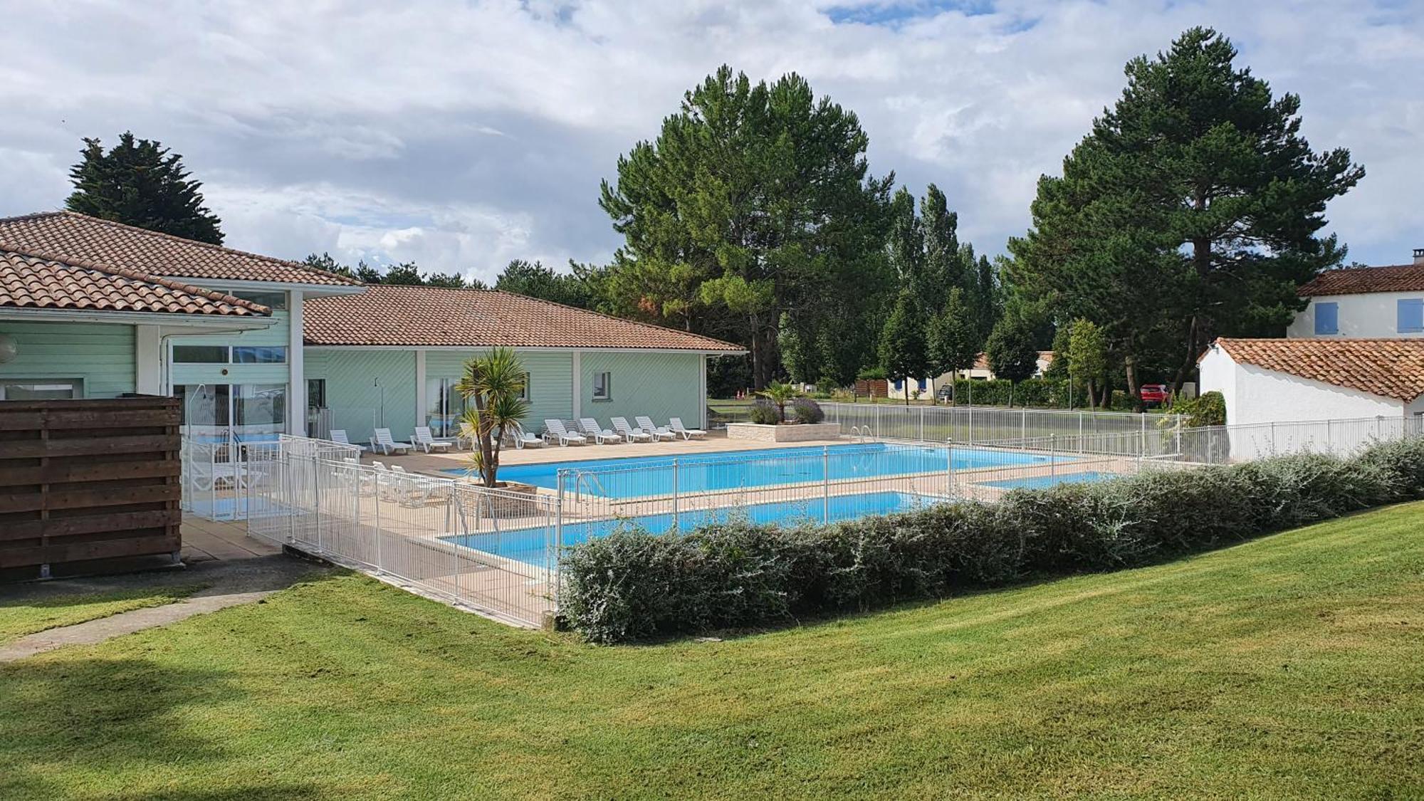 Charmante Petite Maison Pour 4 Personnes Cdc Fr90C10G Dolus d'Oléron Zewnętrze zdjęcie